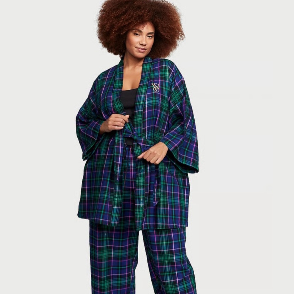 Victoria's Secret Flannel 3-Piece Long Pajama Set - Purple and Green Plaid NWT